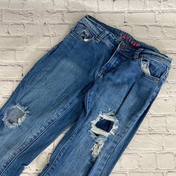 Delia*s Taylor Destructed Skinny  Jeans - Picture 8 of 9